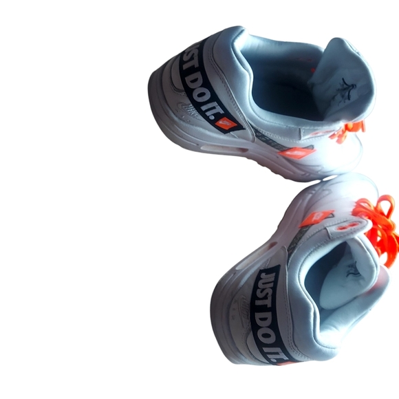 Nike White Sneakers with Orange‎ Laces - Picture 3 of 12